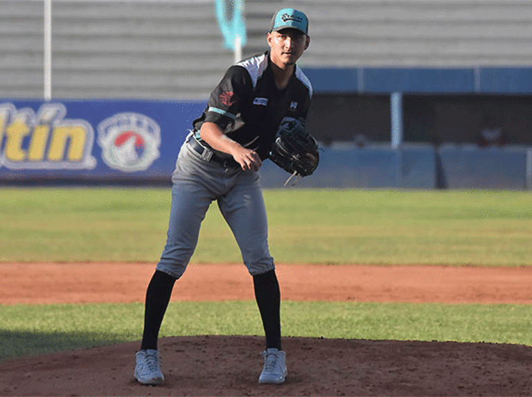 Henry Centeno brilló en el montículo y paró racha negativa de Bravos