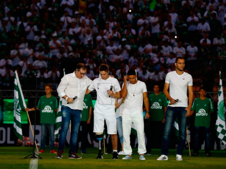 Chapecoense cae a la segunda división tres años después de accidente aéreo