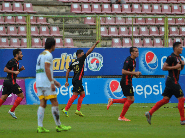 Deportivo Lara hizo valer su casa ante un difícil Llaneros