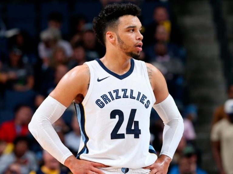 Brooks sacó de mala racha a los Grizzlies