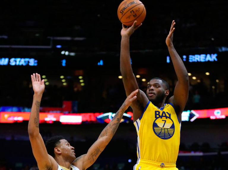 Paschall comandó la victoria de los Warriors