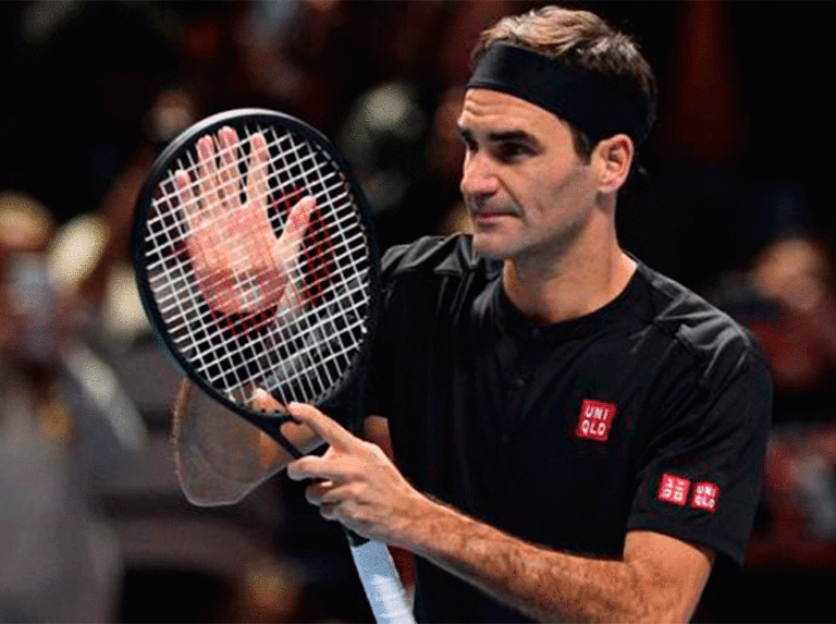Federer supera a Berrettini y aspira a las semifinales