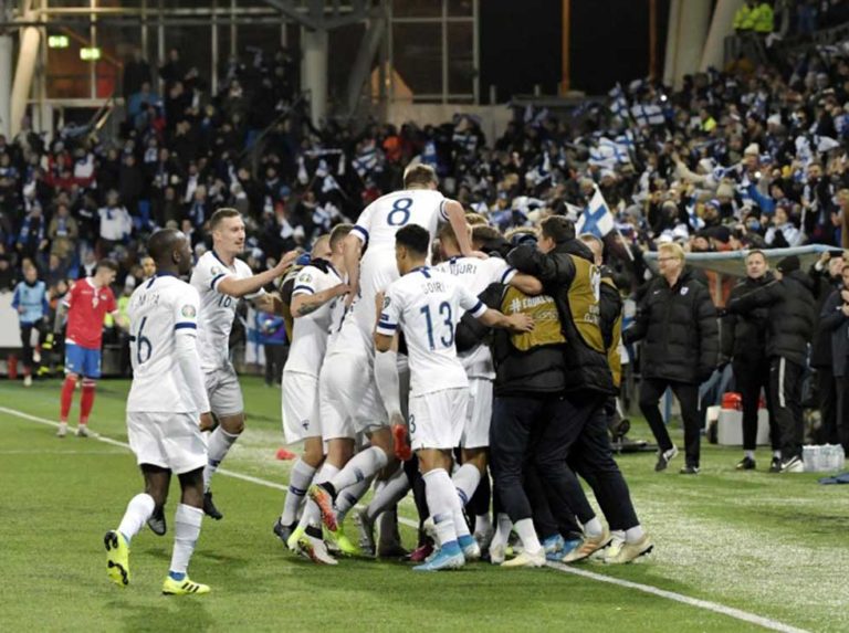 Finlandia jugará su primera Eurocopa