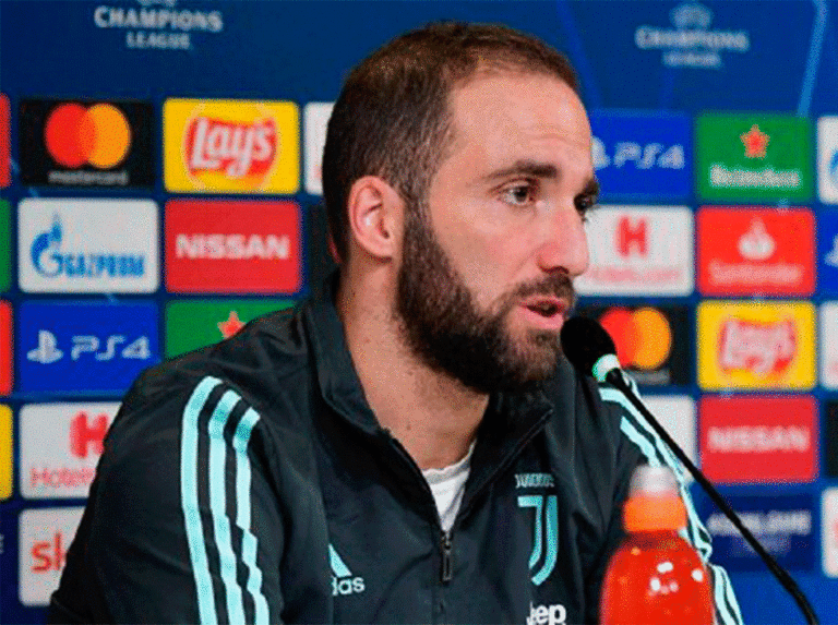 Higuaín: El Atlético es un equipo al que hay que respetar