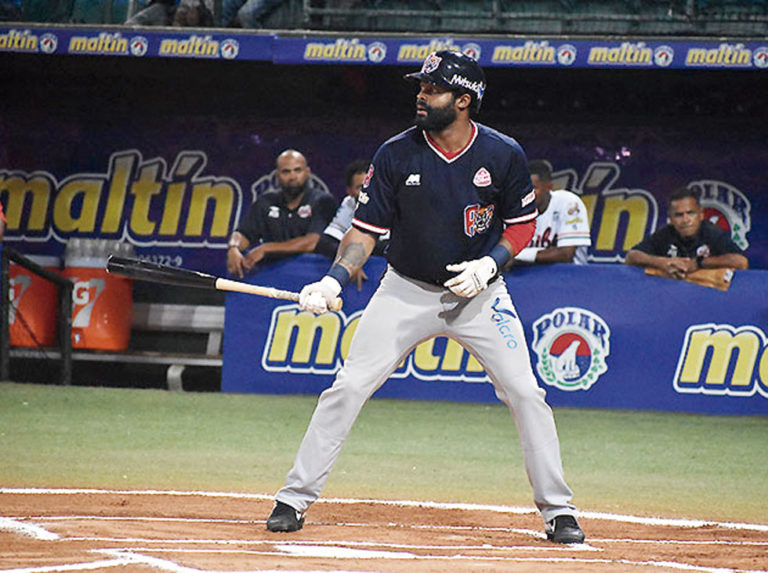 Jay Austin se proclamó campeón bate de la LVBP