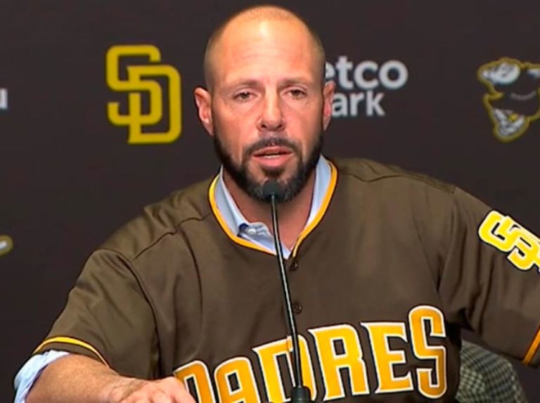 Padres presentaron a Jayce Tingler como manager