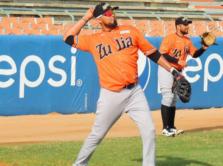 Jesse Castillo ya entrenó bajo el sol de Maracaibo