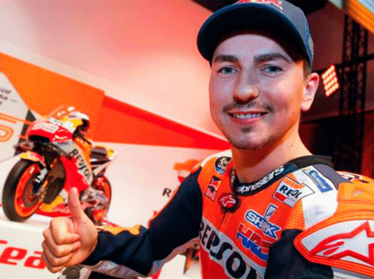 Jorge Lorenzo anunció su retiro del motociclismo