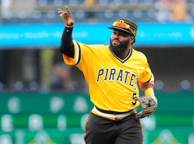 Filis acordaron con Josh Harrison un pacto de liga menor