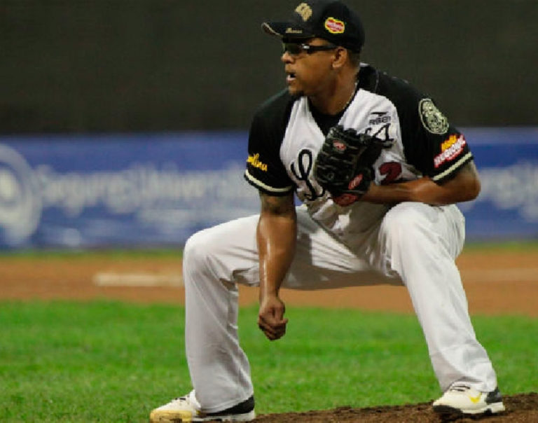 Caracas dejó libre al relevista José Ascanio