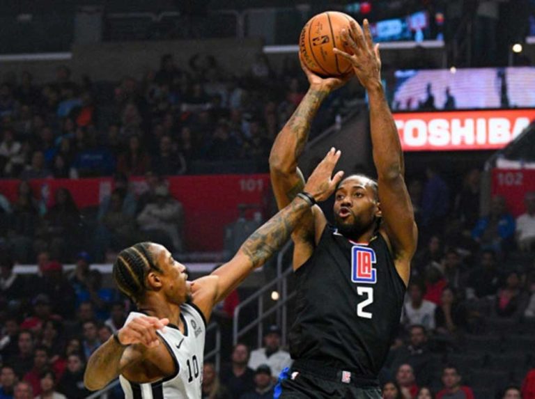 Kawhi y los Clippers frenan invicto de San Antonio