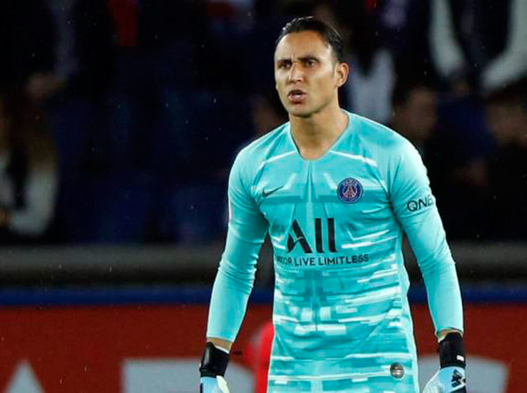 Navas fue baja para el PSG tras sufrir una lesión