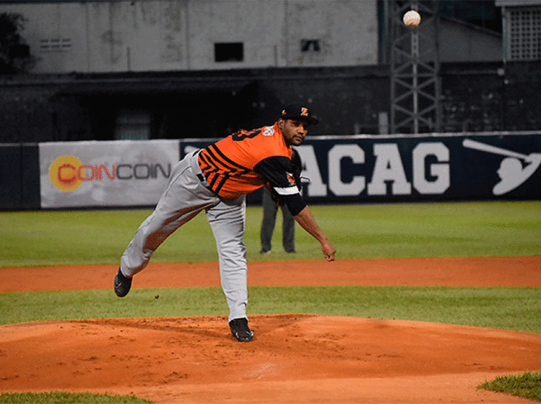Logan Durán guió victoria de las Águilas sobre Tigres