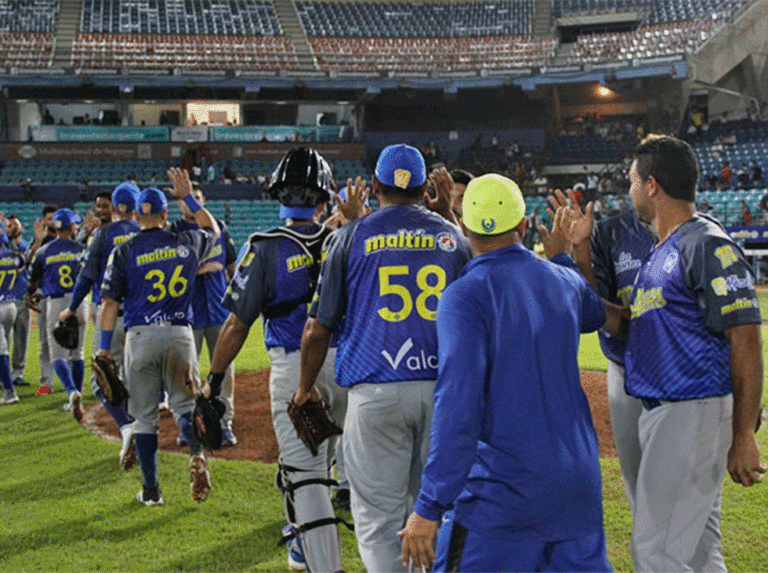 Yohan Pino comandó la victoria de Magallanes sobre Bravos