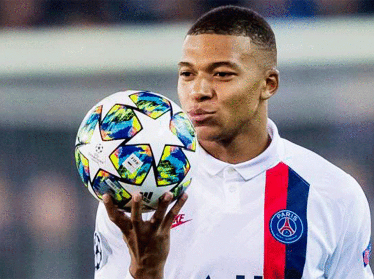 Mbappé es el candidato más joven para el equipo del Año de la UEFA