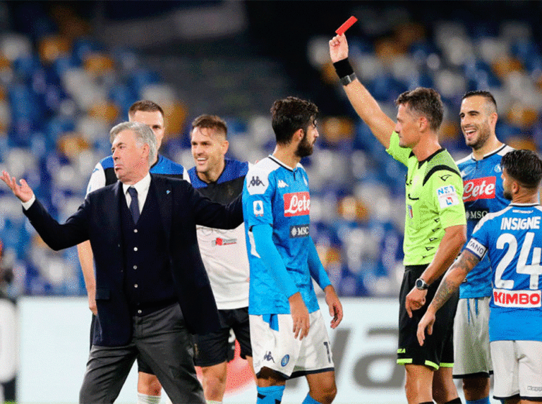 Napoli toma medidas legales contra jugadores que rechazaron concentración