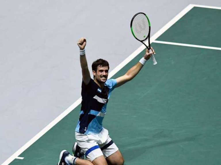 Pella coloca a Argentina a una victoria de las semifinales