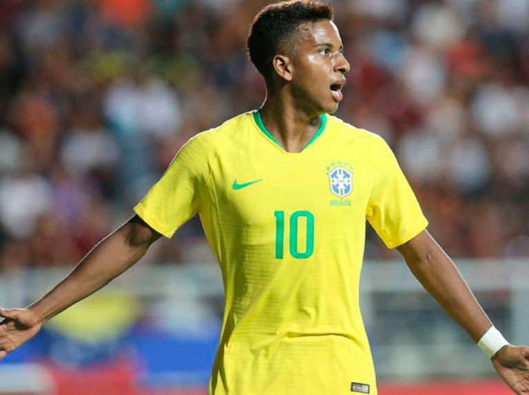 Tite pide calma con Rodrygo y evita entrar en polémicas con Rivaldo