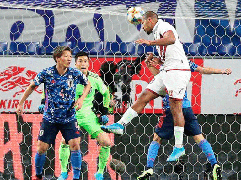 Venezuela se rinde ante Salomón Rondón