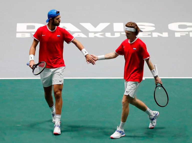 Rusia venció a Croacia en Copa Davis