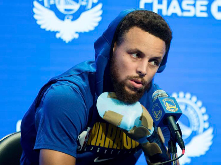 Curry fue enviado a la G League por los Warriors