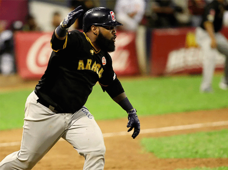 Tigres remontó para derrotar a domicilio a los Leones