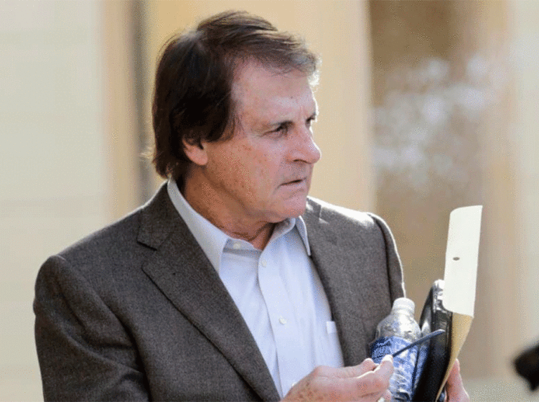 Tony La Russa se integra a la gerencia de Angelinos