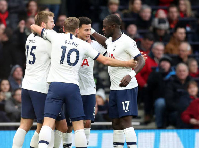 Son evita el pinchazo del Tottenham ante el colista