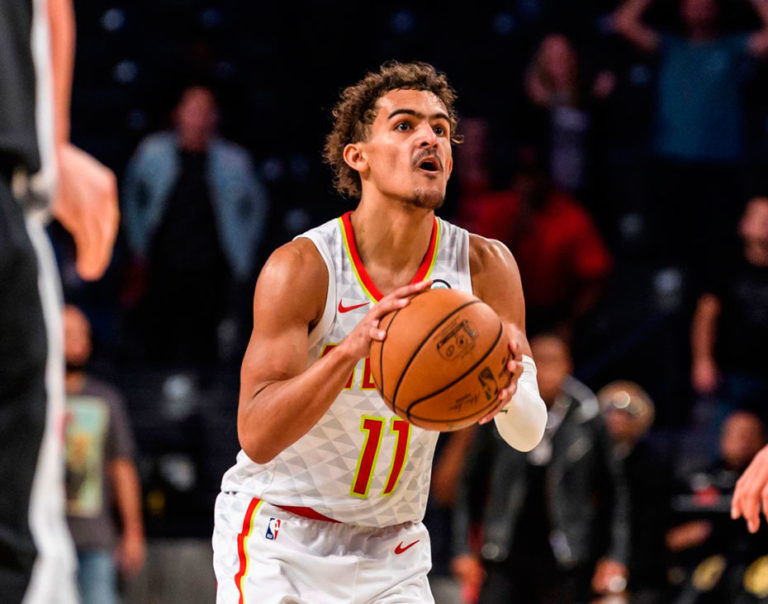Trae Young con 42 puntos lideró la victoria de Atlanta