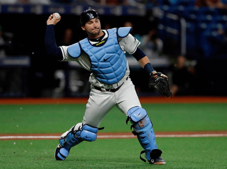Mike Zunino firmó por un año con Tampa Bay