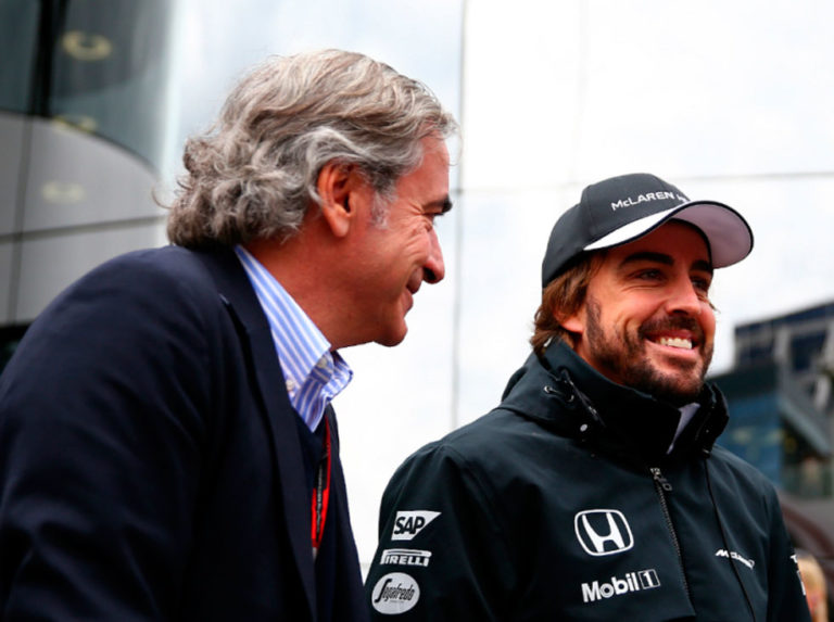 Sainz, padre: Para Alonso el Dakar va a ser una película muy diferente