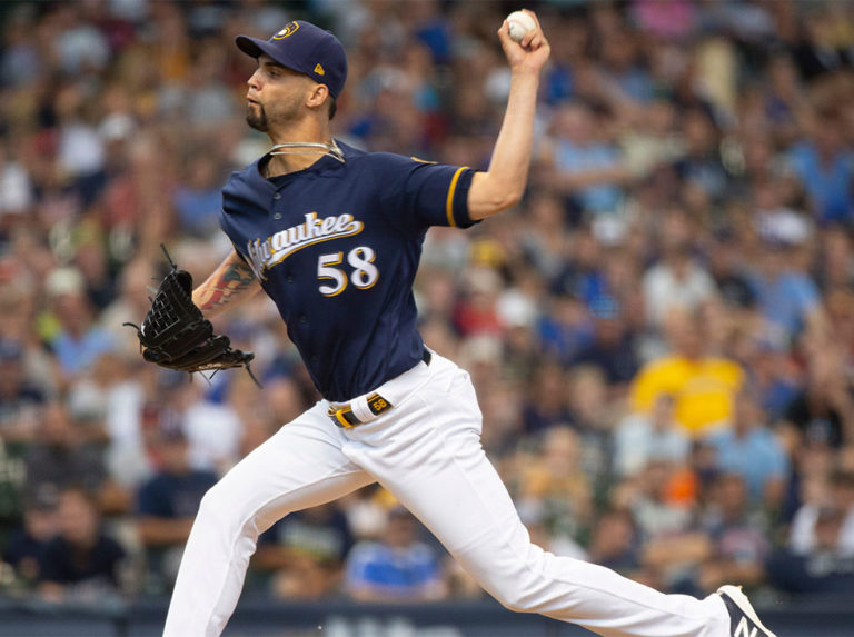 Milwaukee acordó con Claudio, su Rodríguez
