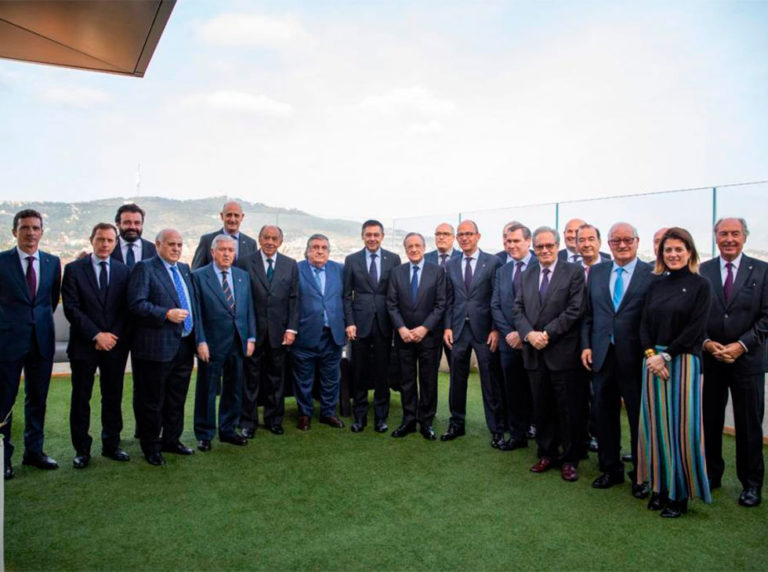 Directivas merengue y culé compartieron almuerzo previo al Clásico