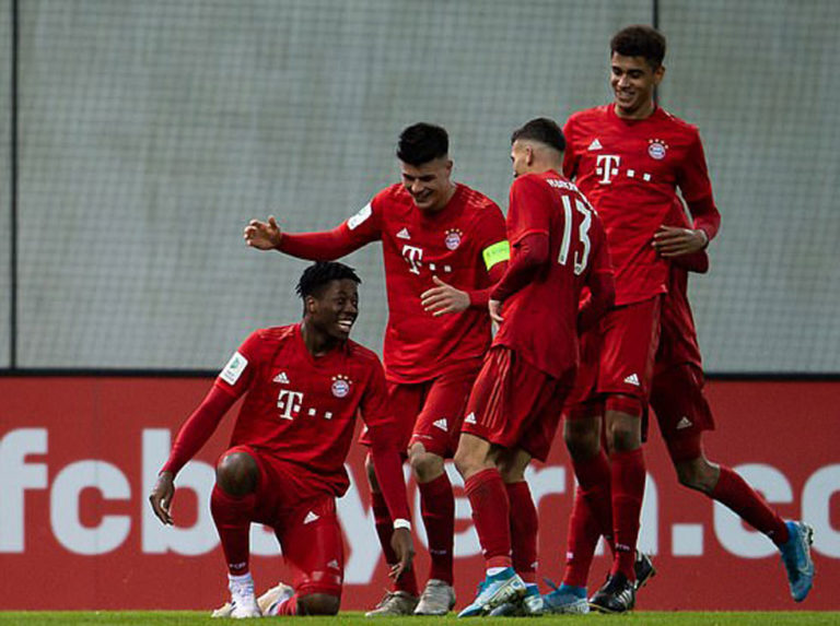 Bayern vence al Tottenham y logra pleno de victorias