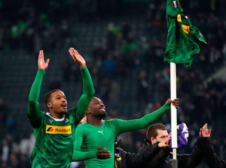El Borussia Monchengladbach recupera el liderato de la Bundesliga