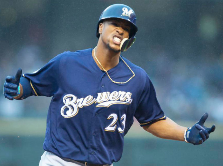 Keon Broxton y los Cerveceros llegaron a un pacto de liga menor