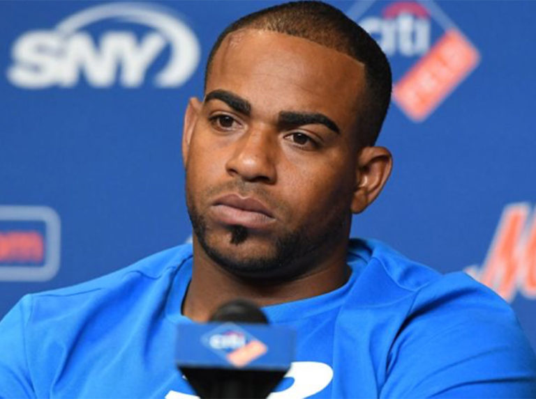 Mets bajaron el sueldo de Céspedes a menos de la mitad