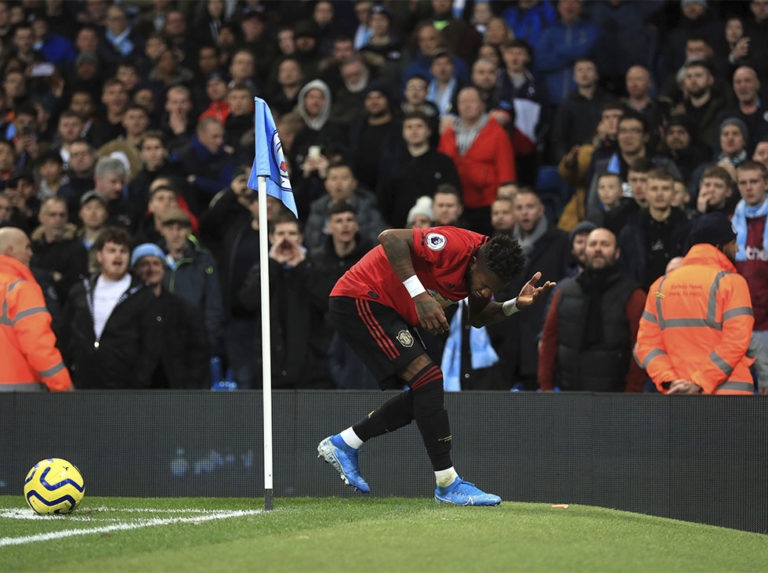 Un hombre fue detenido por los incidentes racistas  en el derbi de Mánchester