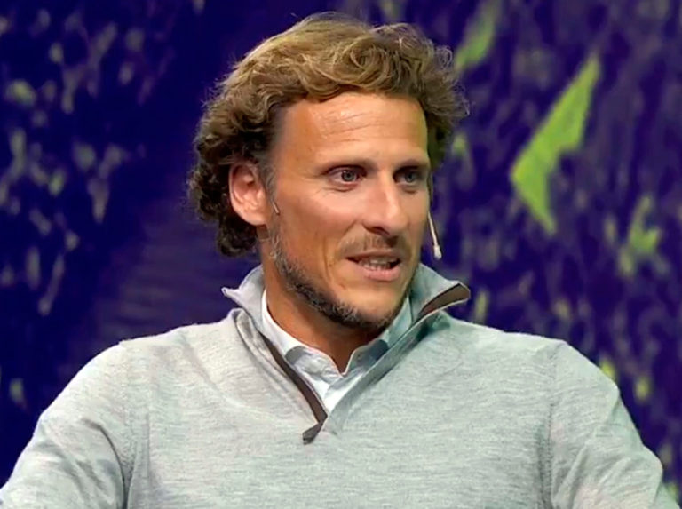 10 Partidos en la carrera de Diego Forlán, un jugador que conquistó el mundo