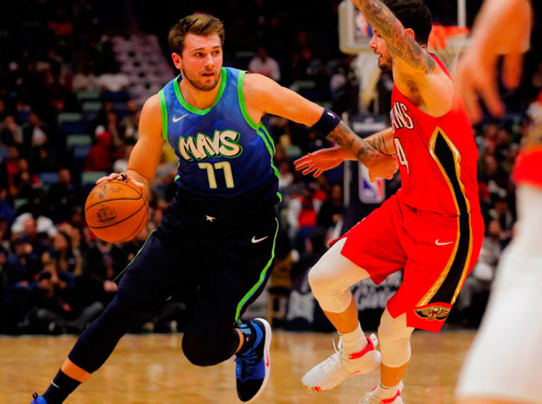 Luka Doncic con doble-doble condujo victoria de los Mavs ante Pelicans