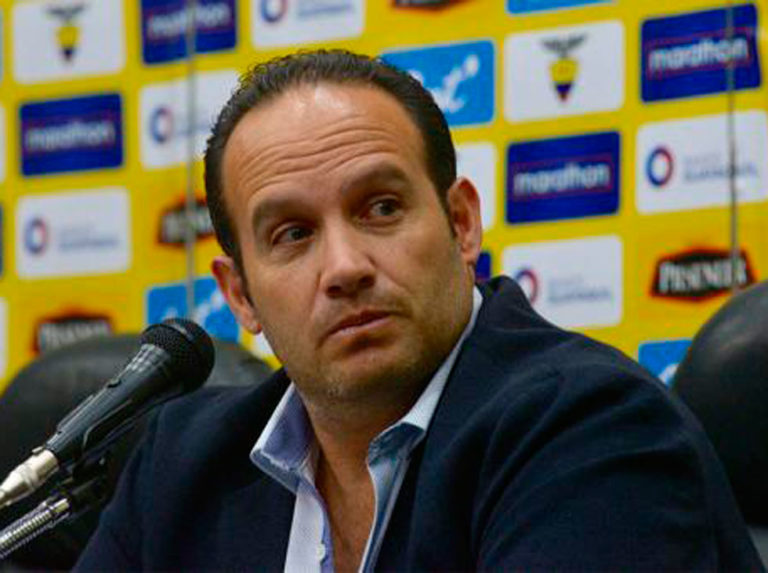 Presidente de la FEF: Primero la secretaría técnica y después el entrenador
