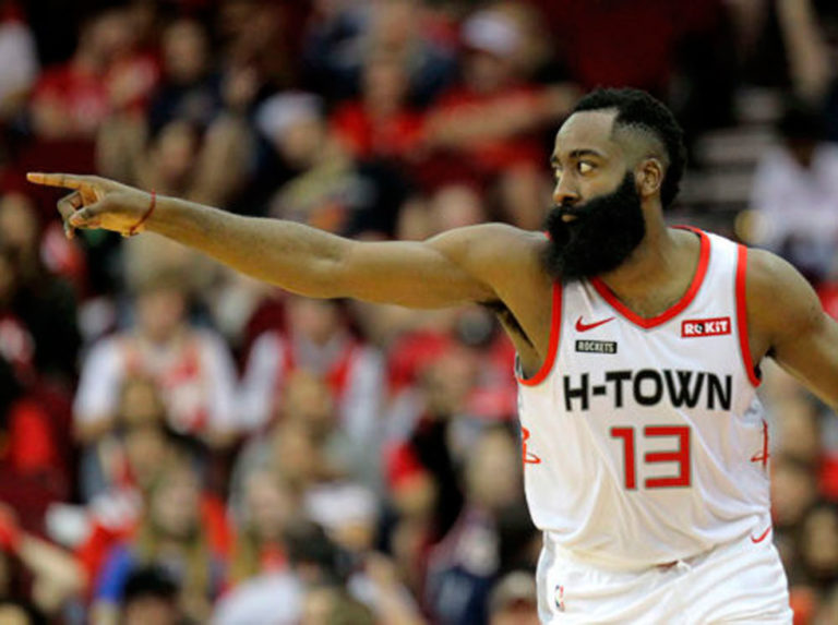 Harden logra 60 puntos en victoria de los Rockets