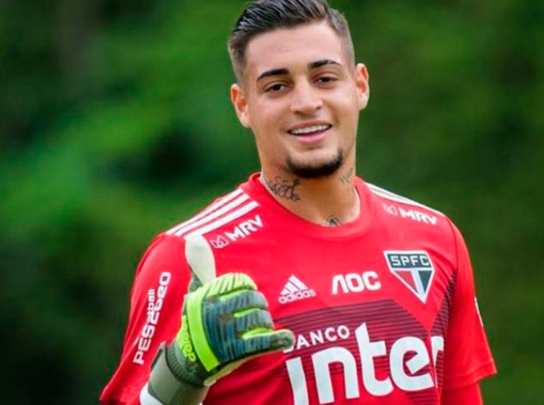 Sao Paulo suspende por un año el contrato de portero detenido por maltrato
