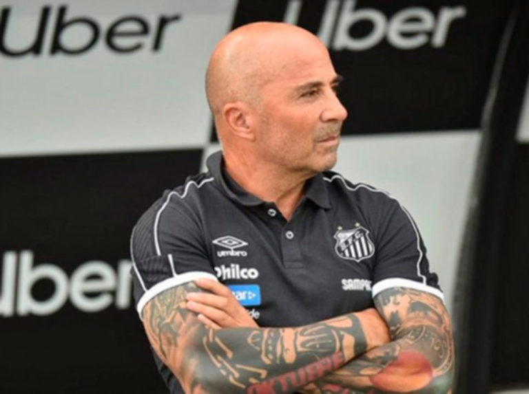 Se acabó el show de Sampaoli y la apuesta es por Peseiro