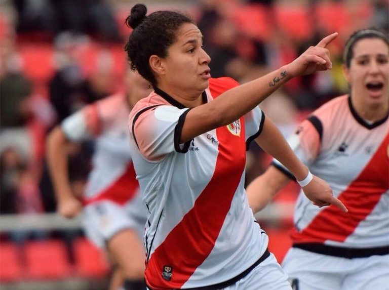 Oriana Altuve ha sido un pilar en el crecimiento del fútbol femenino