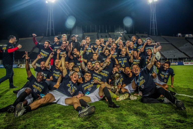 Los Rojos del Ávila son reyes de las finales