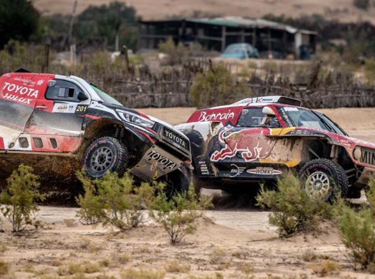 Al-Rajhi aumenta ventaja sobre Sainz en Rally Sharqiya