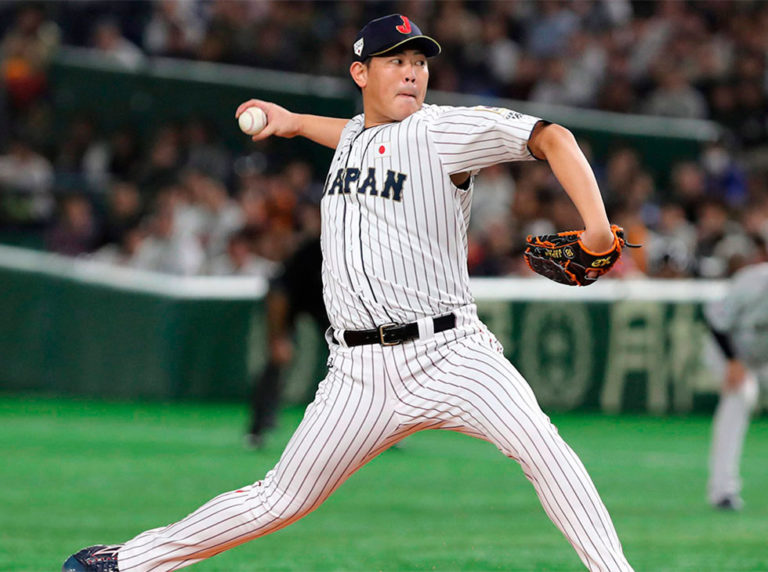 Toronto oficializó la firma del diestro Shun Yamaguchi