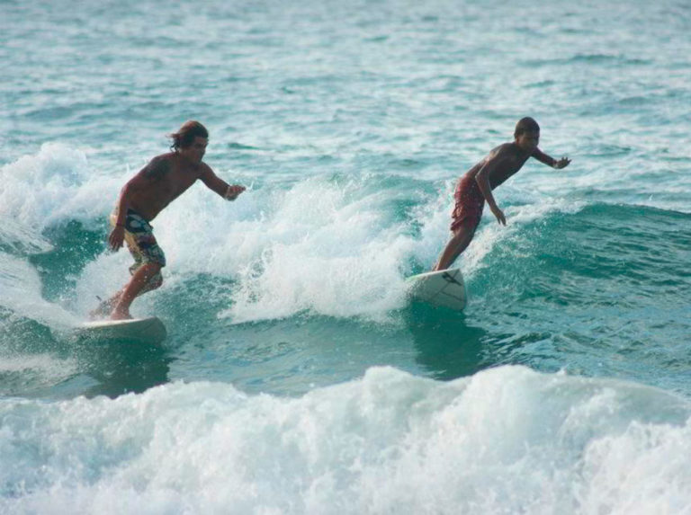Nacional  de Windsurf y Kitesurf toma playa El Yaque