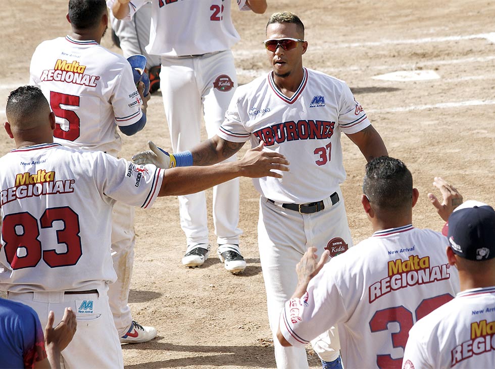 Tiburones...